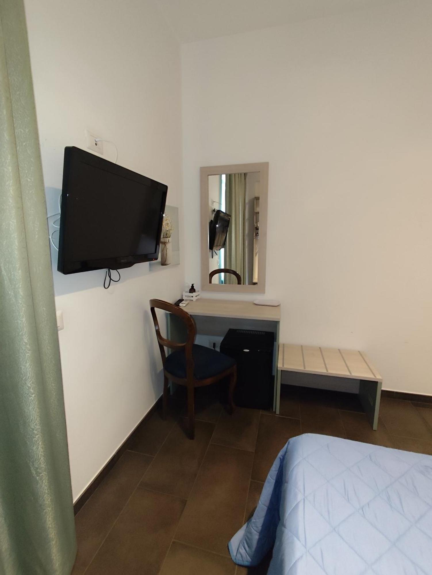 Belvedere Rooms Guest House Рим Екстериор снимка