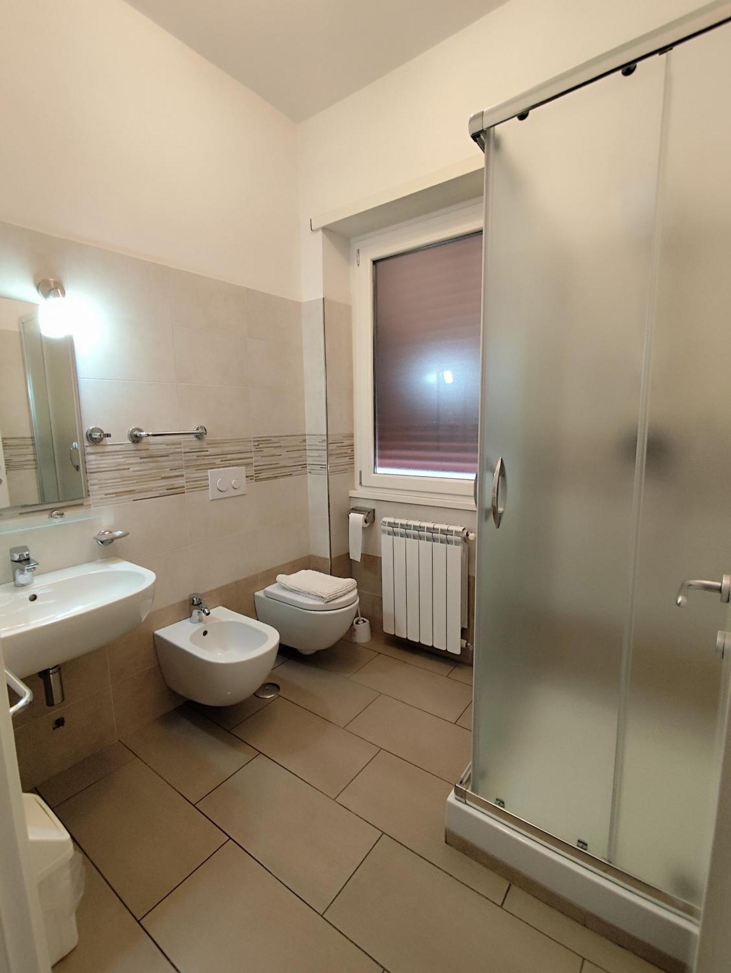 Belvedere Rooms Guest House Рим Екстериор снимка